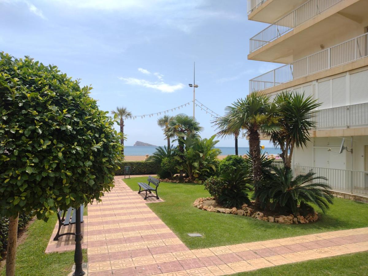 Living Benidorm. Playa Levante Екстер'єр фото