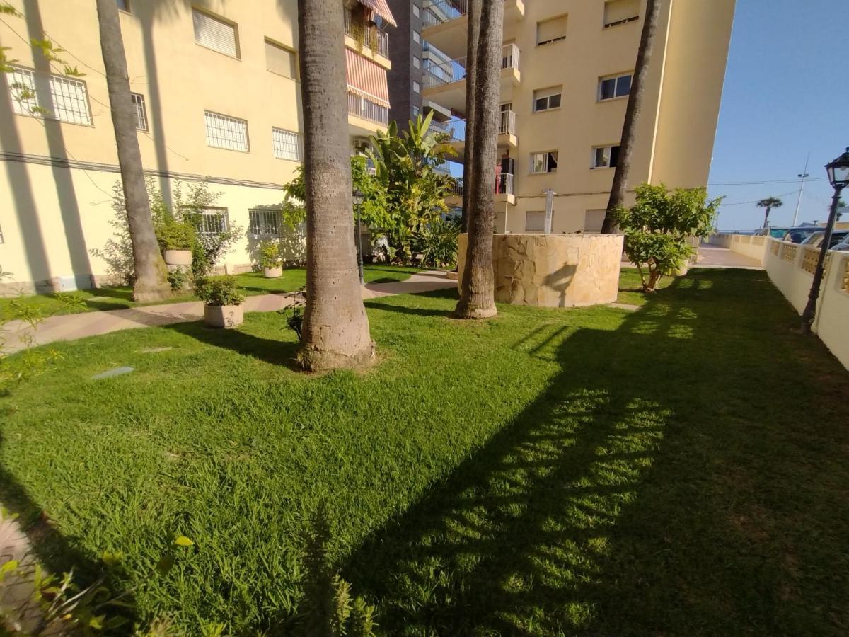 Living Benidorm. Playa Levante Екстер'єр фото