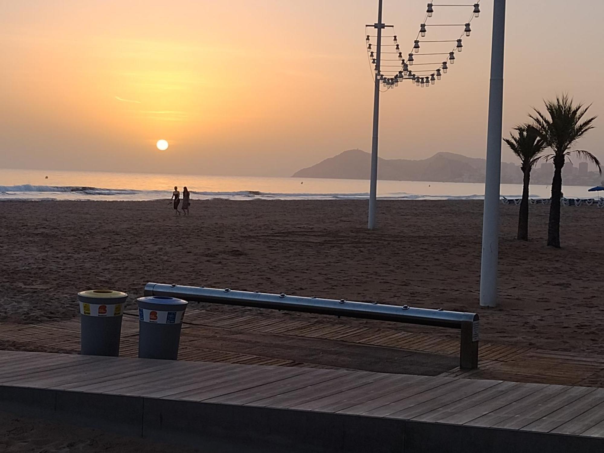 Living Benidorm. Playa Levante Екстер'єр фото