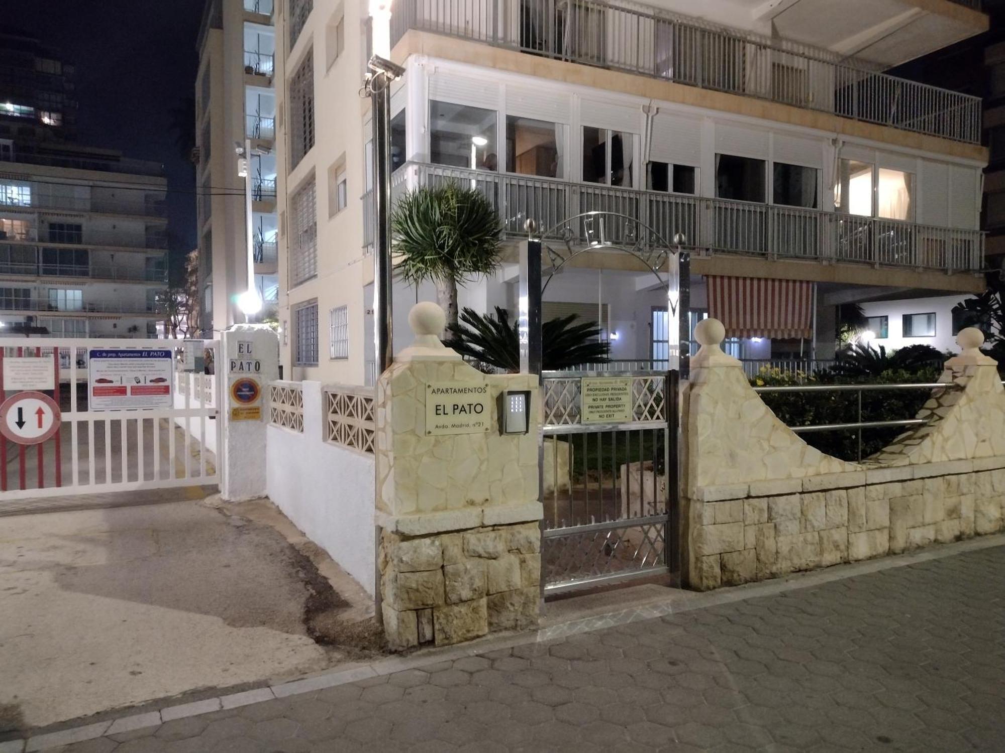 Living Benidorm. Playa Levante Екстер'єр фото
